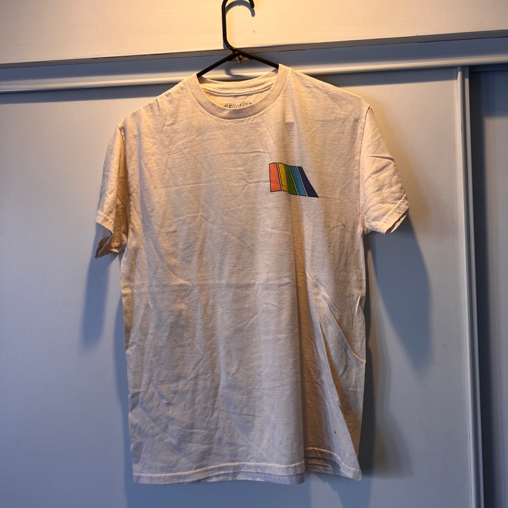 Free & Easy Cream Tee Shirt Malibu California Medium Rainbow